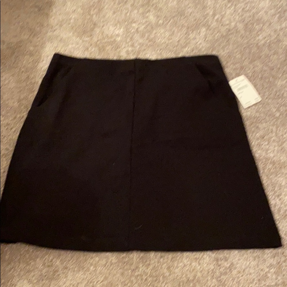Skirt with pockets. Never worn.